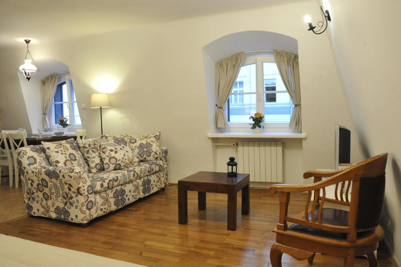 Milotu - Apartament Uniwersytecki Warschau Buitenkant foto