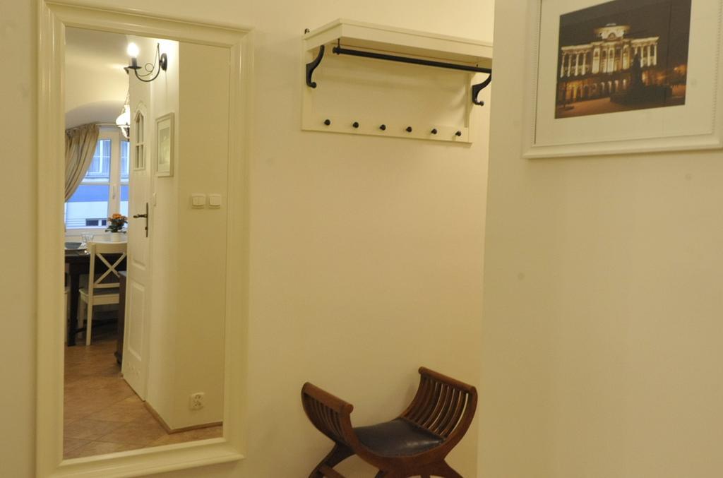 Milotu - Apartament Uniwersytecki Warschau Buitenkant foto